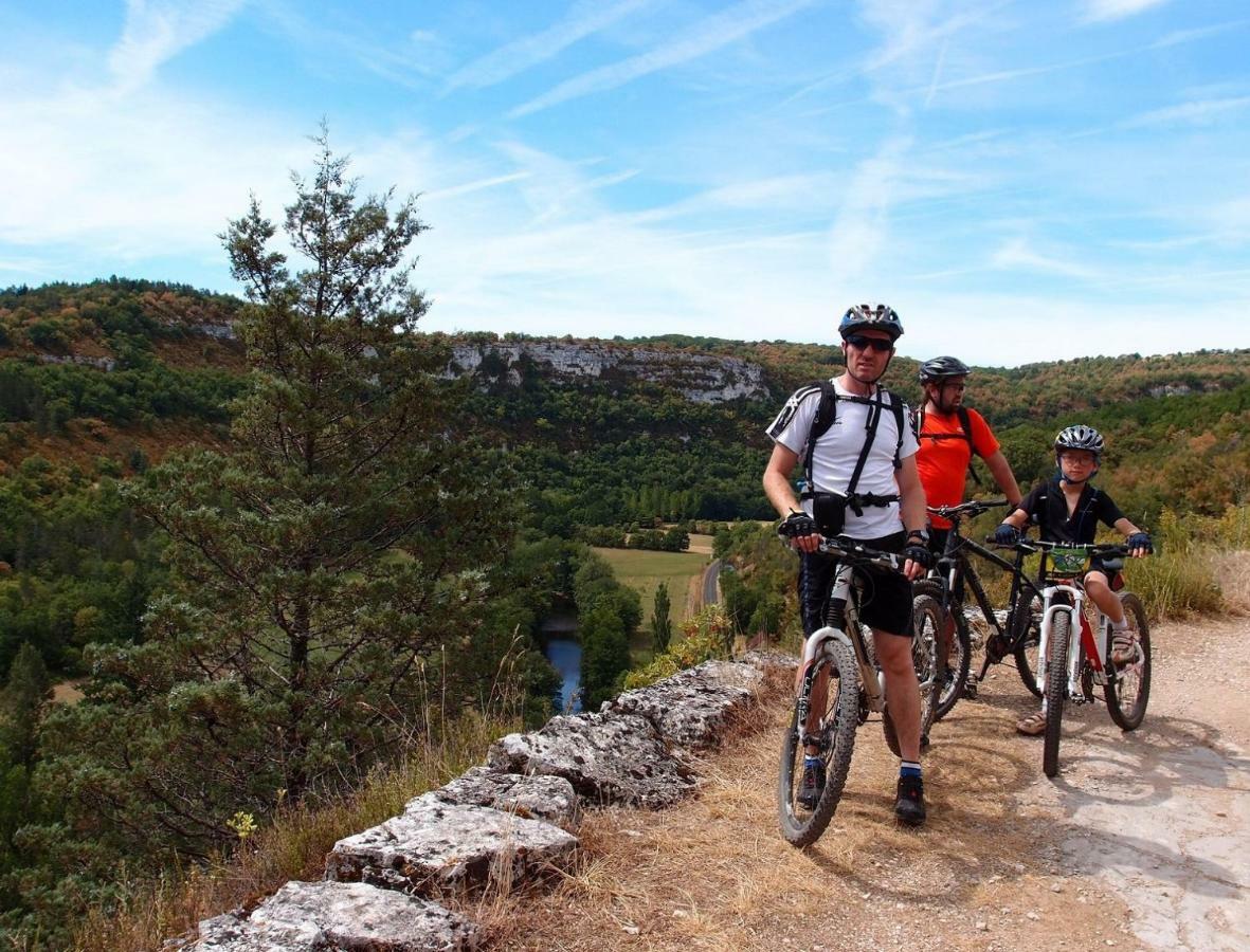 Camping De Saulieu Dış mekan fotoğraf
